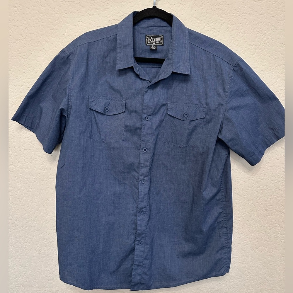 Retrofit button up
Gently worn